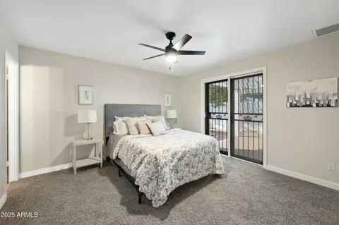 Bedroom - 1825 W Seldon Way, Phoenix, AZ 85021 photo 3 of 4