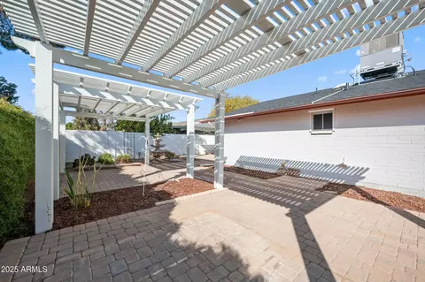 Exterior - 1825 W Seldon Way, Phoenix, AZ 85021 photo 4 of 5
