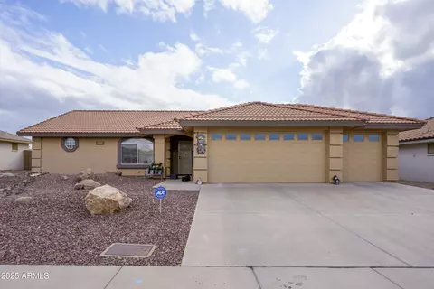 11461 E Natal Ave, Mesa, AZ 85209
