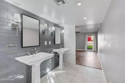 3174 E Marlette Ave, Phoenix, AZ 85016 photo 27