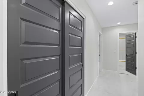 Entry Way - 4059 E Cholla St, Phoenix, AZ 85028 photo 3 of 4