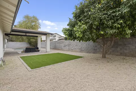 Exterior - 4059 E Cholla St, Phoenix, AZ 85028 photo 5 of 11