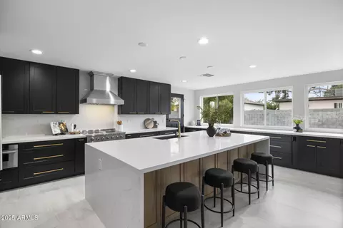 Kitchen - 4059 E Cholla St, Phoenix, AZ 85028 photo 5 of 14