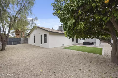 Exterior - 4059 E Cholla St, Phoenix, AZ 85028 photo 6 of 11