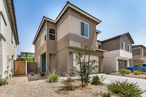 Exterior - 9358 E Sequence Ave, Mesa, AZ 85212 photo 4 of 9