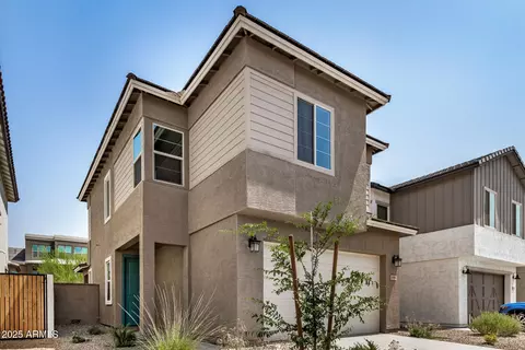 Exterior - 9358 E Sequence Ave, Mesa, AZ 85212 photo 3 of 9