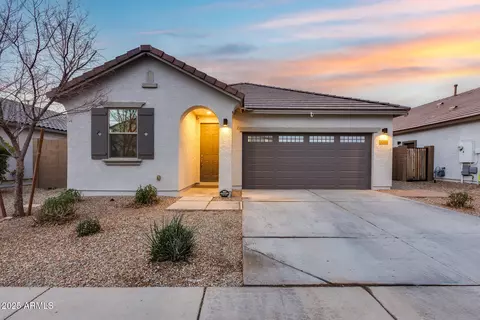 14355 W Desert Hollow Dr, Surprise, AZ 85387