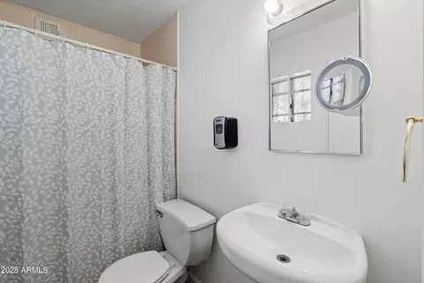 6015 W Whitton Ave, Phoenix, AZ 85033 photo 14