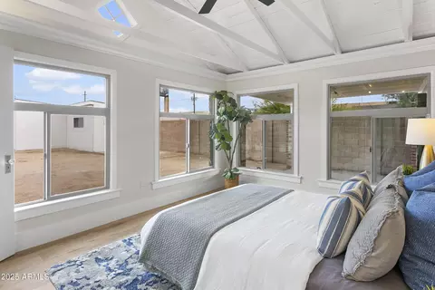 Bedroom - 1696 E Amelia Ave, Phoenix, AZ 85016 photo 2 of 2