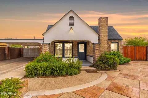 1696 E Amelia Ave, Phoenix, AZ 85016