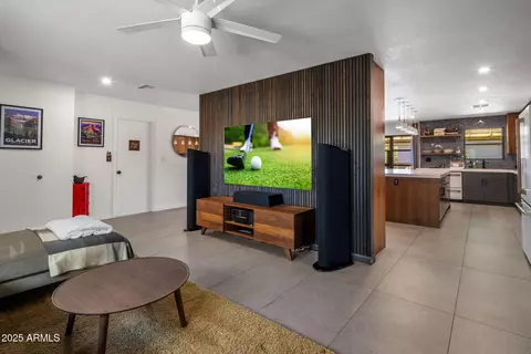 5820 N 83rd St, Scottsdale, AZ 85250