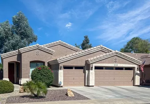 18176 W Paradise Ln, Surprise, AZ 85388