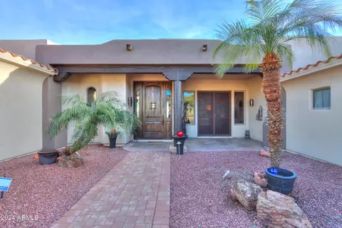 Exterior - 2728 N Meridian Rd, Apache Junction, AZ 85120 photo 2 of 27