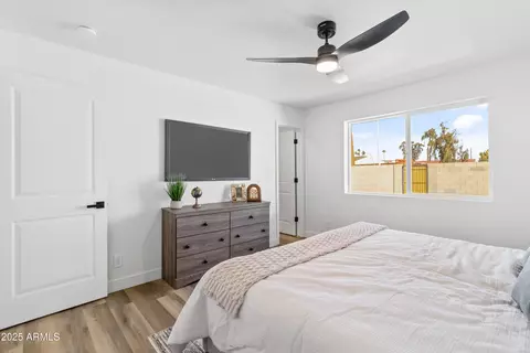 1890 E Palmcroft Dr, Tempe, AZ 85282 photo 21