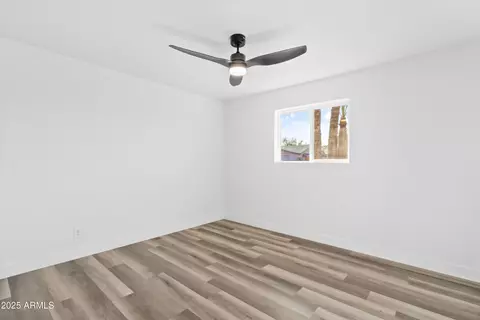 1890 E Palmcroft Dr, Tempe, AZ 85282 photo 18