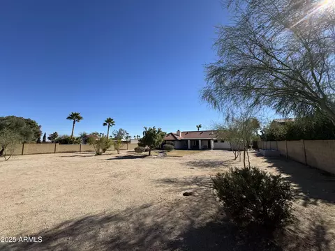 3850 Equestrian Trl, Phoenix, AZ 85044 photo 31