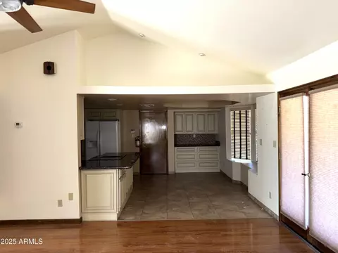 3850 Equestrian Trl, Phoenix, AZ 85044 photo 4