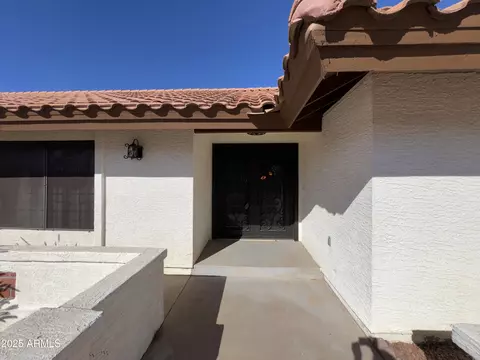 3850 Equestrian Trl, Phoenix, AZ 85044 photo 2