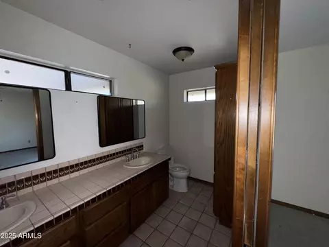 3850 Equestrian Trl, Phoenix, AZ 85044 photo 21
