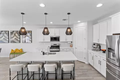 10037 E Rubidium Ave, Mesa, AZ 85212