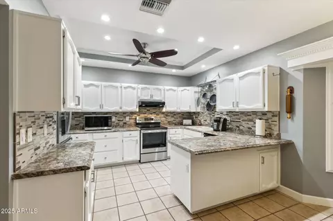 500 Encinas Ave, Gilbert, AZ 85234 photo 10