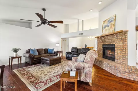500 Encinas Ave, Gilbert, AZ 85234 photo 6