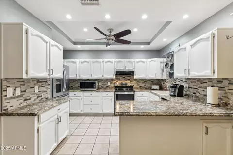 500 Encinas Ave, Gilbert, AZ 85234 photo 9