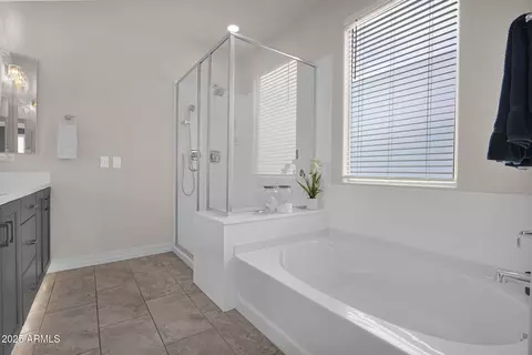 25330 N 19th Dr, Phoenix, AZ 85085 photo 26