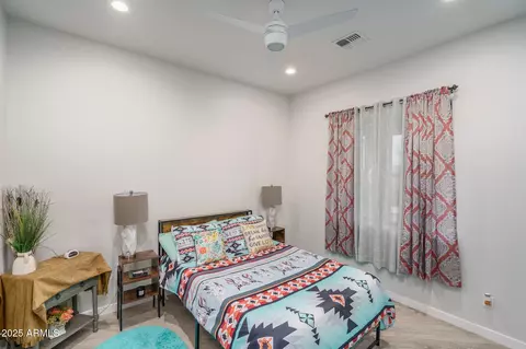 10 E Old Paint Trl, Phoenix, AZ 85086 photo 19