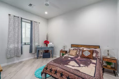 10 E Old Paint Trl, Phoenix, AZ 85086 photo 23