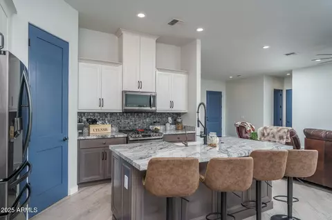 10 E Old Paint Trl, Phoenix, AZ 85086 photo 13