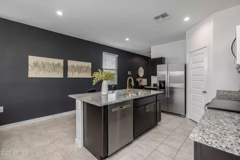 10290 S Palo Verde Dr, Apache Junction, AZ 85120 photo 14