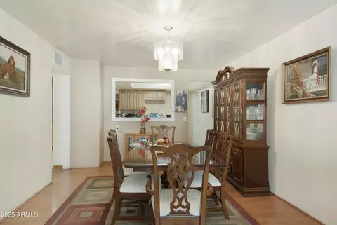 4305 Earll Dr, Phoenix, AZ 85018 photo 9