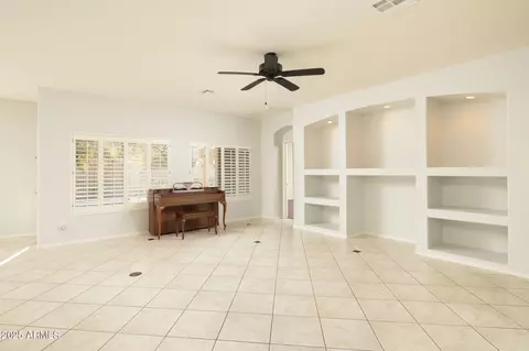 1523 E Constance Way, Phoenix, AZ 85042 photo 9