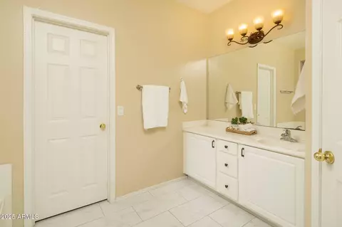 1523 E Constance Way, Phoenix, AZ 85042 photo 16
