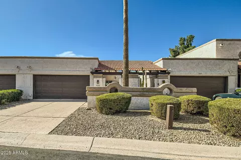 7313 E Pleasant Run E, Scottsdale, AZ 85258