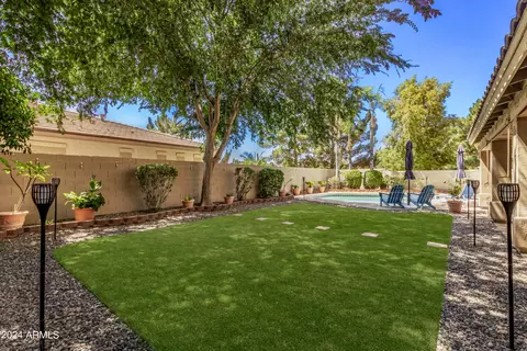 302 S Laguna Dr, Gilbert, AZ 85233 photo 47