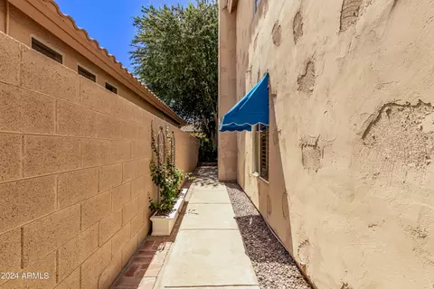 302 S Laguna Dr, Gilbert, AZ 85233 photo 45