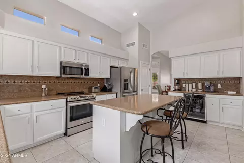 302 S Laguna Dr, Gilbert, AZ 85233 photo 25