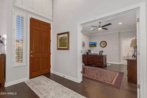 302 S Laguna Dr, Gilbert, AZ 85233 photo 9