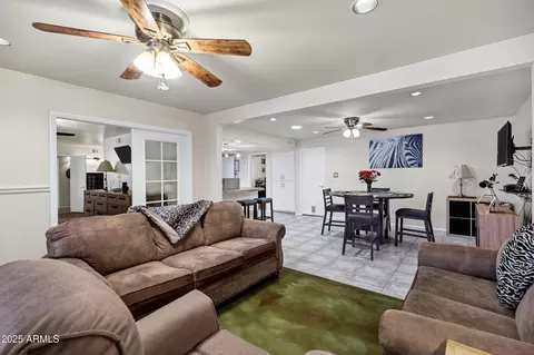 4762 E Pawnee Cir, Phoenix, AZ 85044 photo 21