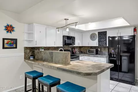 4762 E Pawnee Cir, Phoenix, AZ 85044 photo 15