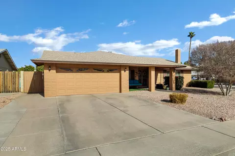 4762 E Pawnee Cir, Phoenix, AZ 85044 photo 4