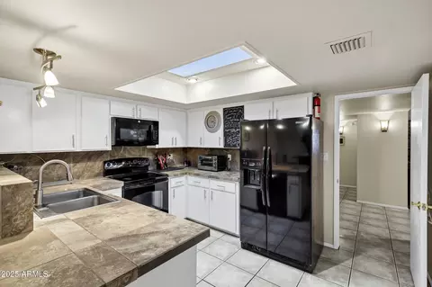 4762 E Pawnee Cir, Phoenix, AZ 85044 photo 13