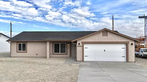 20246 E Ash Creek Rd #2, Mayer, AZ 86333