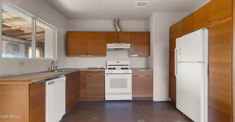2533 E Cheery Lynn Rd, Phoenix, AZ 85016 photo 7