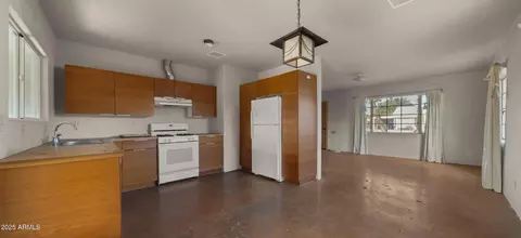 2533 E Cheery Lynn Rd, Phoenix, AZ 85016 photo 6