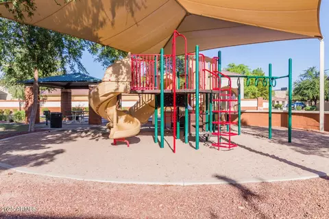 View/Area - 2159 S Luther --, Mesa, AZ 85209 photo 2 of 2