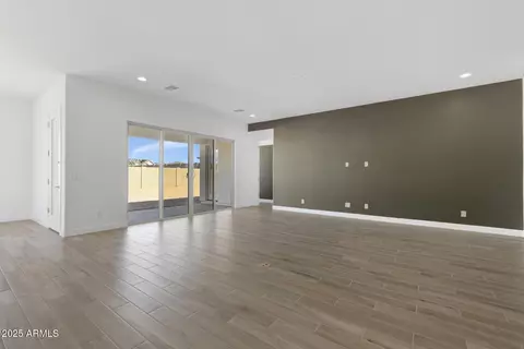 1032 W J Waltz Way, Apache Junction, AZ 85120 photo 3