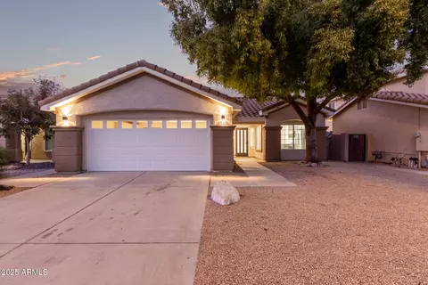 956 W Hudson Way, Gilbert, AZ 85233